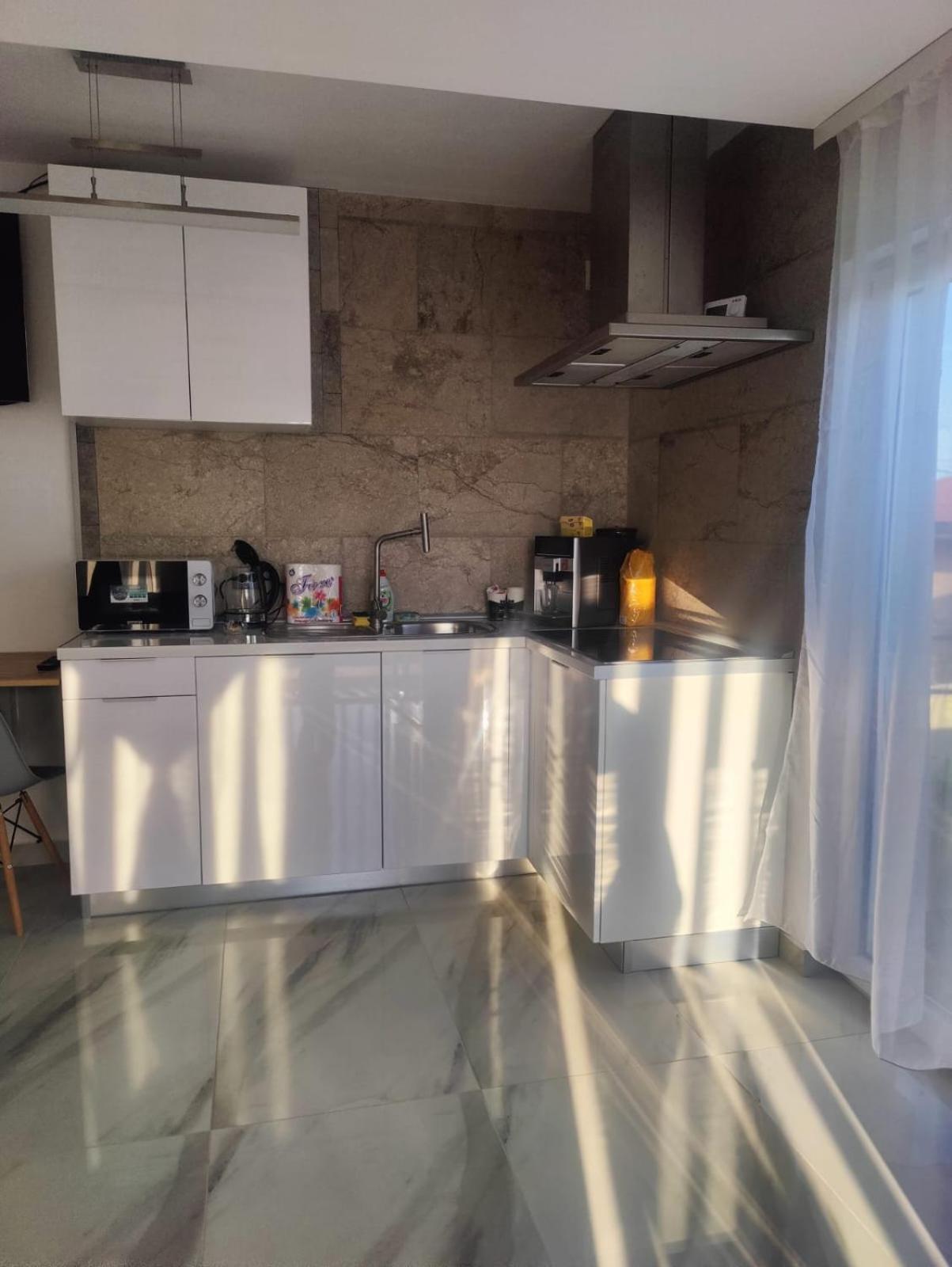Luxus Cluj Airport Apartments Dış mekan fotoğraf