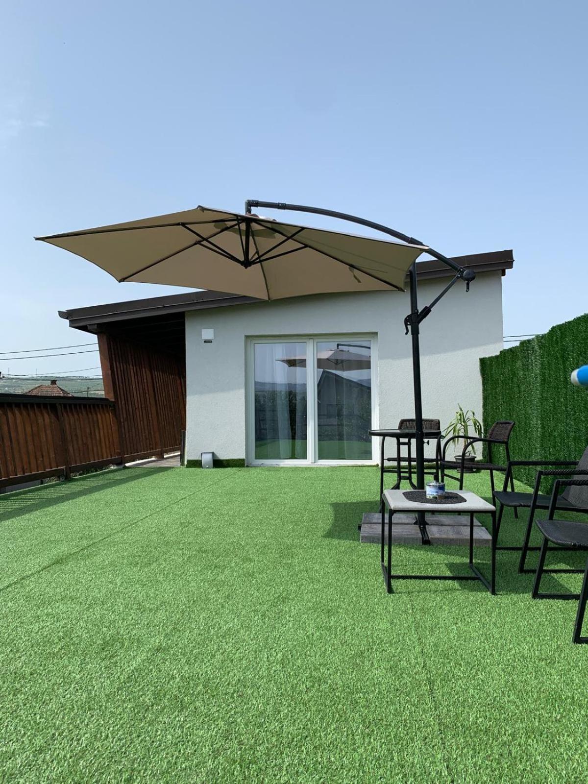 Luxus Cluj Airport Apartments Dış mekan fotoğraf
