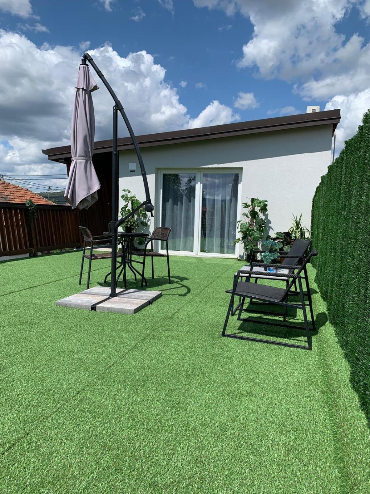 Luxus Cluj Airport Apartments Dış mekan fotoğraf
