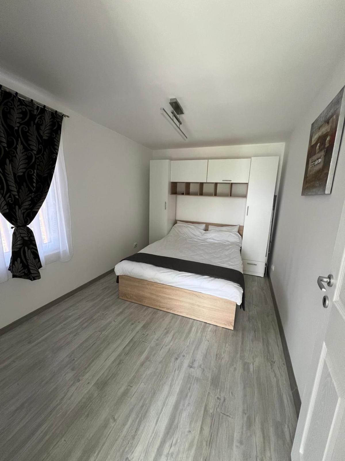 Luxus Cluj Airport Apartments Dış mekan fotoğraf