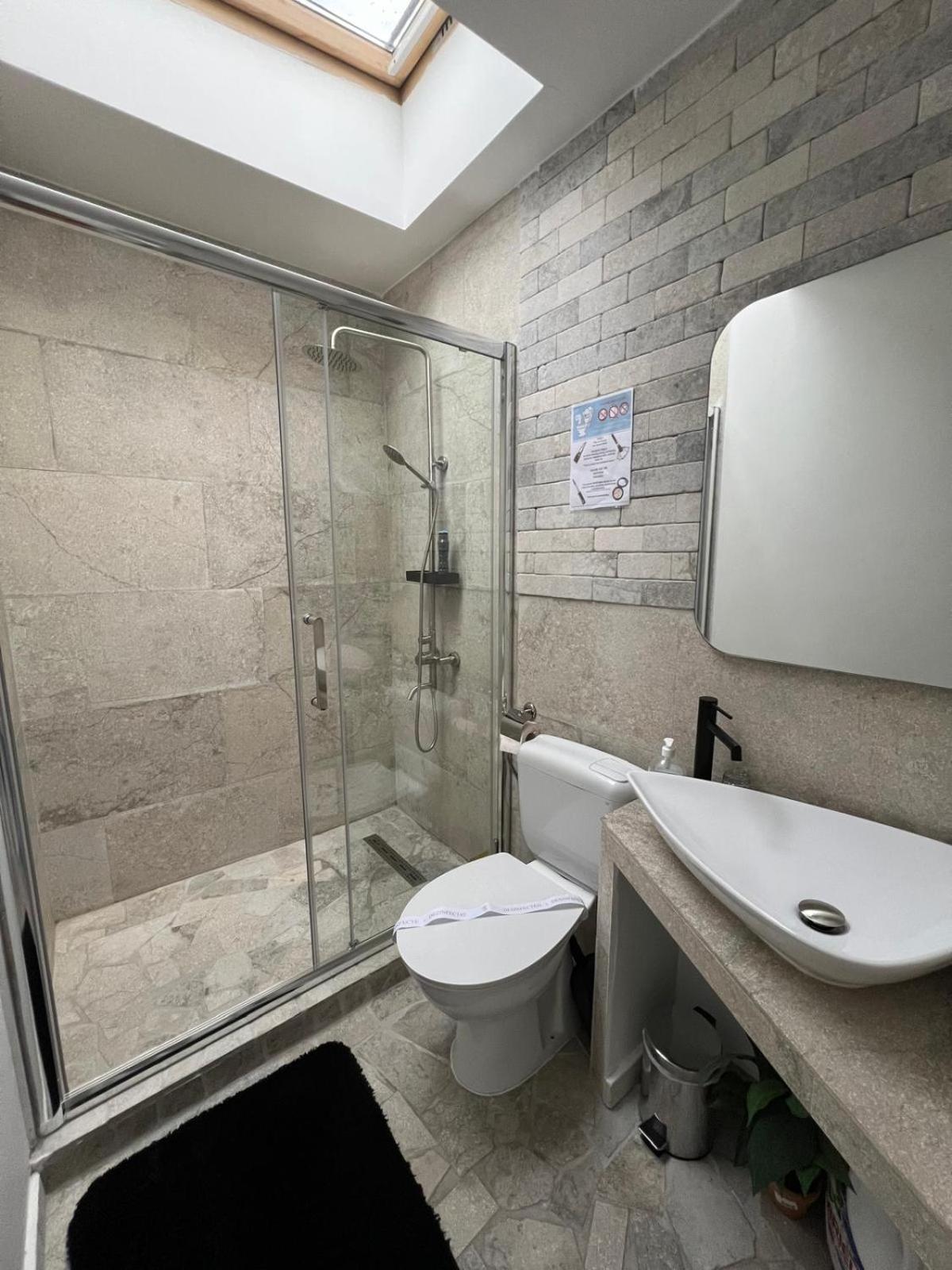 Luxus Cluj Airport Apartments Dış mekan fotoğraf