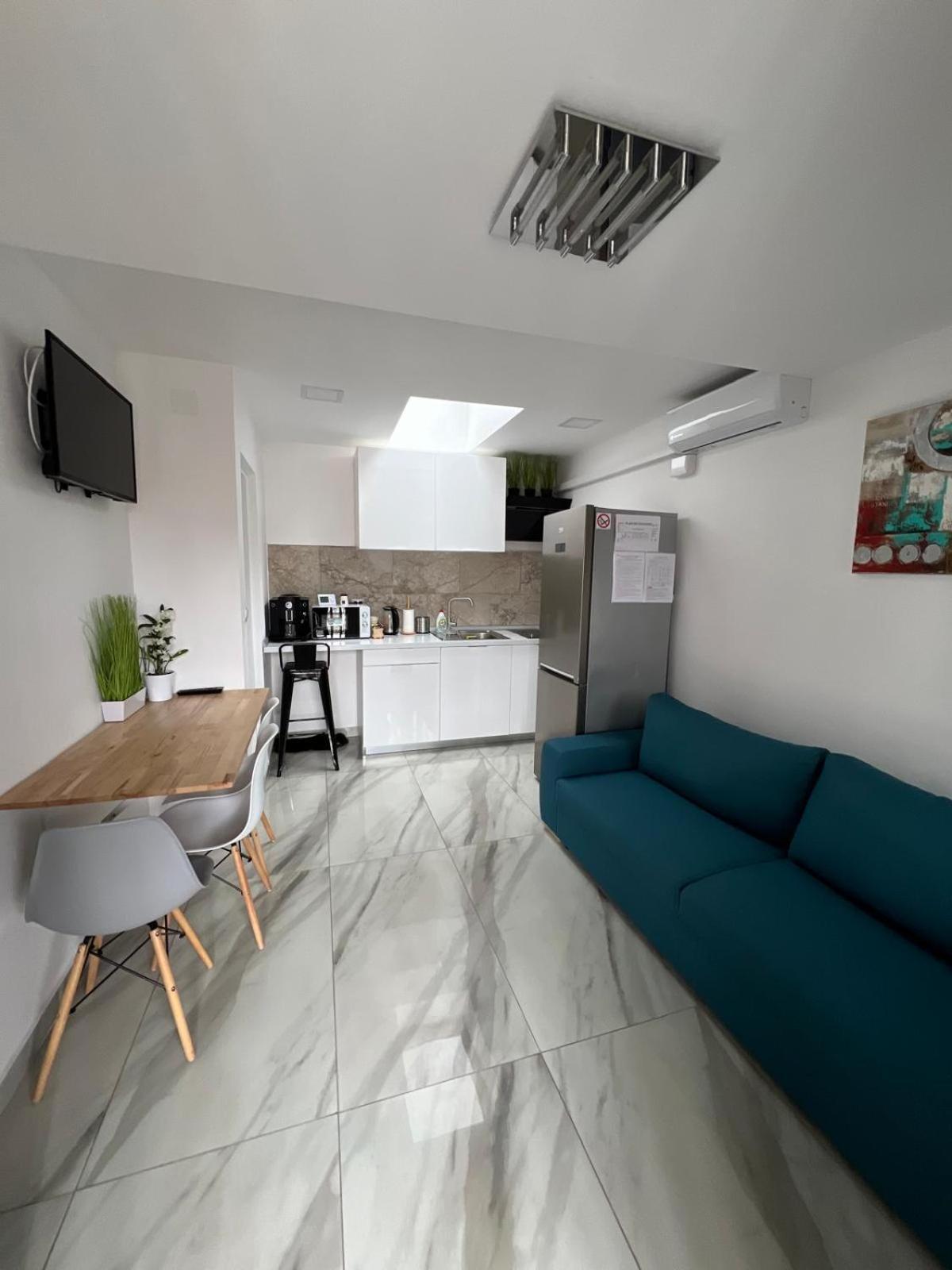 Luxus Cluj Airport Apartments Dış mekan fotoğraf